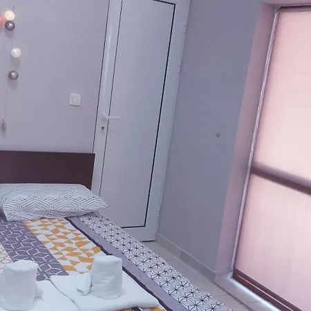 Apartmán в комплекс на първа линия до плажа *