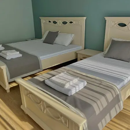 호텔 калитеа 2*