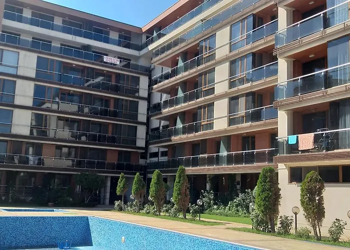 в комплекс на първа линия до плажа Apartman Pomorie